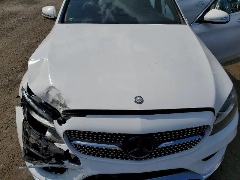 2017 MERCEDES-BENZ C 300  