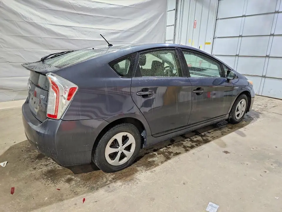 2012 TOYOTA PRIUS TWO  