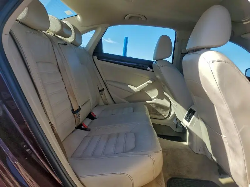 2014 VOLKSWAGEN PASSAT SEL  