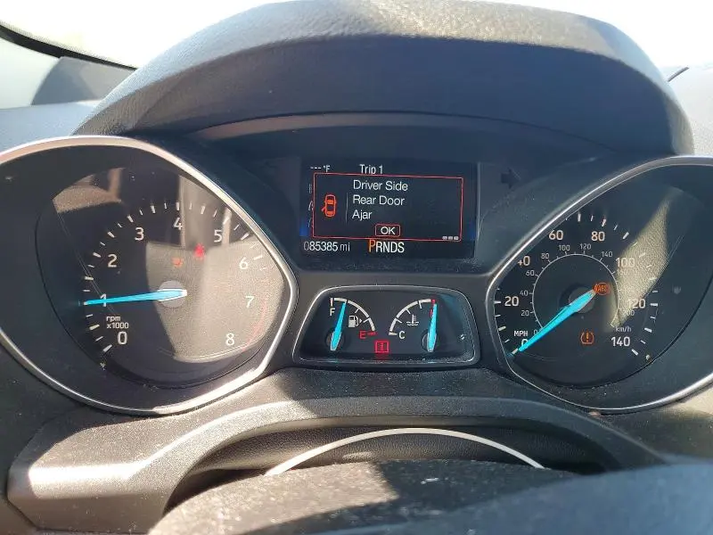 2018 FORD ESCAPE SE  