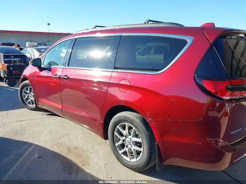 2021 CHRYSLER PACIFICA TOURING