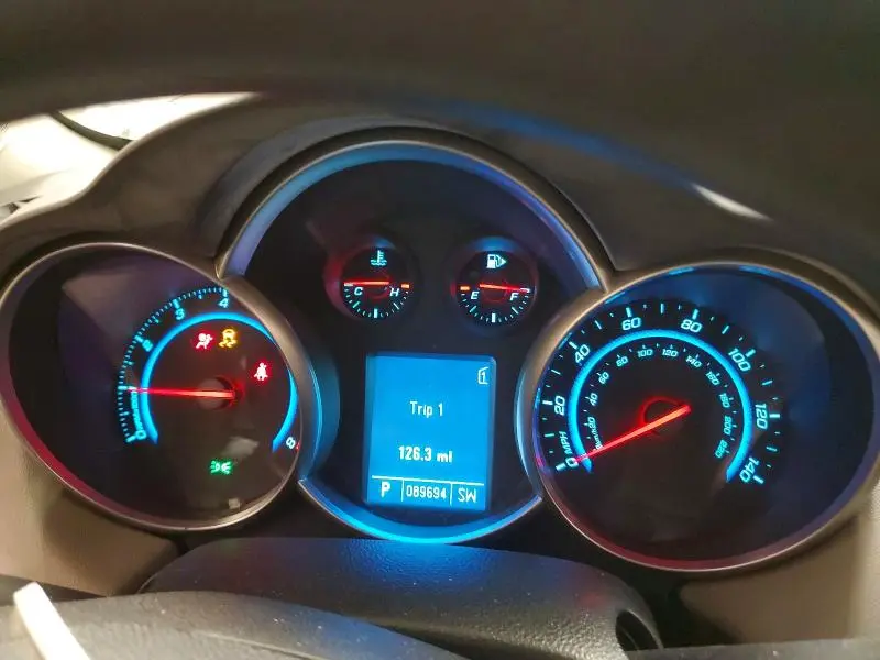 2011 CHEVROLET CRUZE LS  