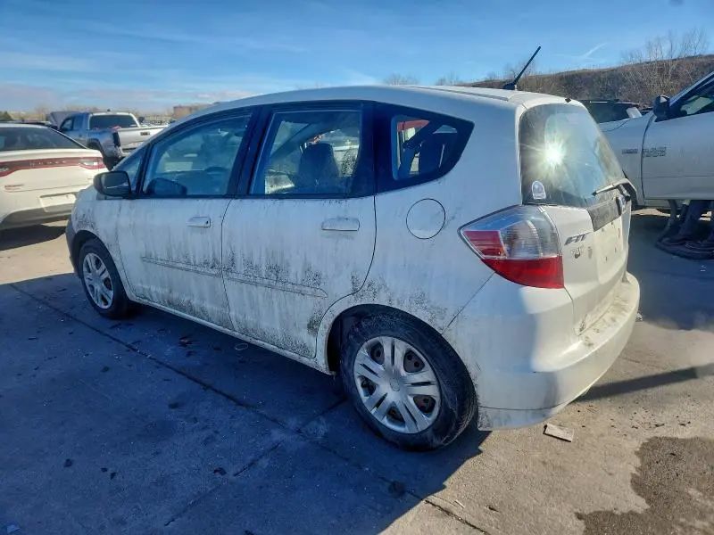 2011 HONDA FIT   