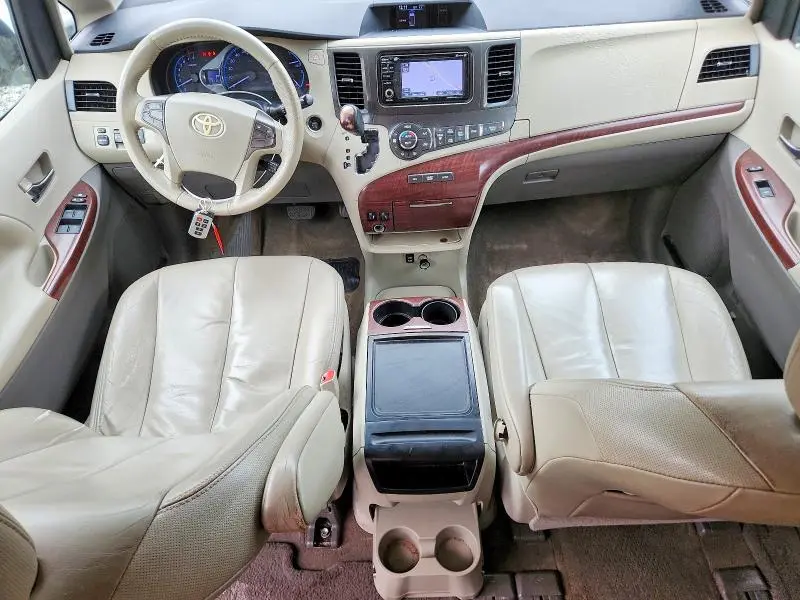 2012 TOYOTA SIENNA XLE 8-PASSENGER  