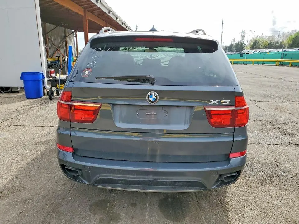 2011 BMW X5 XDRIVE50I  