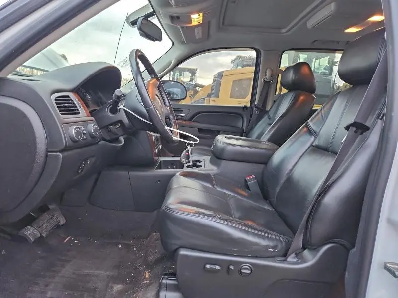 2011 CHEVROLET SILVERADO K1500 LTZ  