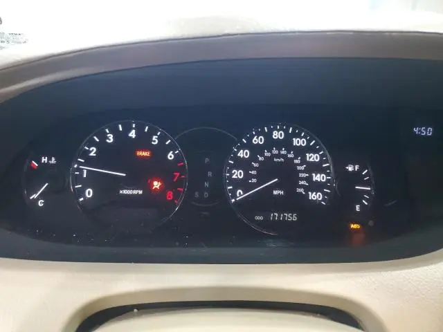 2010 TOYOTA AVALON XL