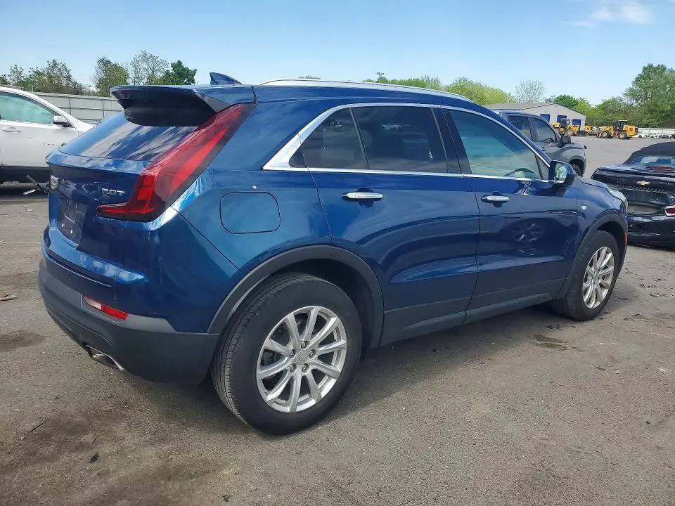 2019 CADILLAC XT4 LUXURY  