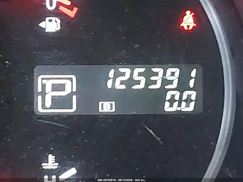 2013 NISSAN QUEST LE