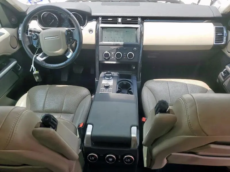 2019 LAND ROVER DISCOVERY SE  