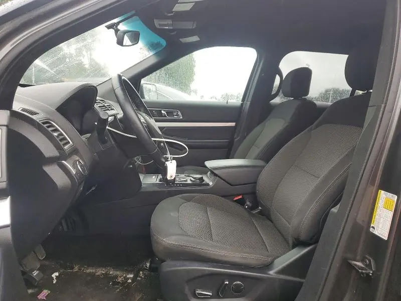 2017 FORD EXPLORER XLT  
