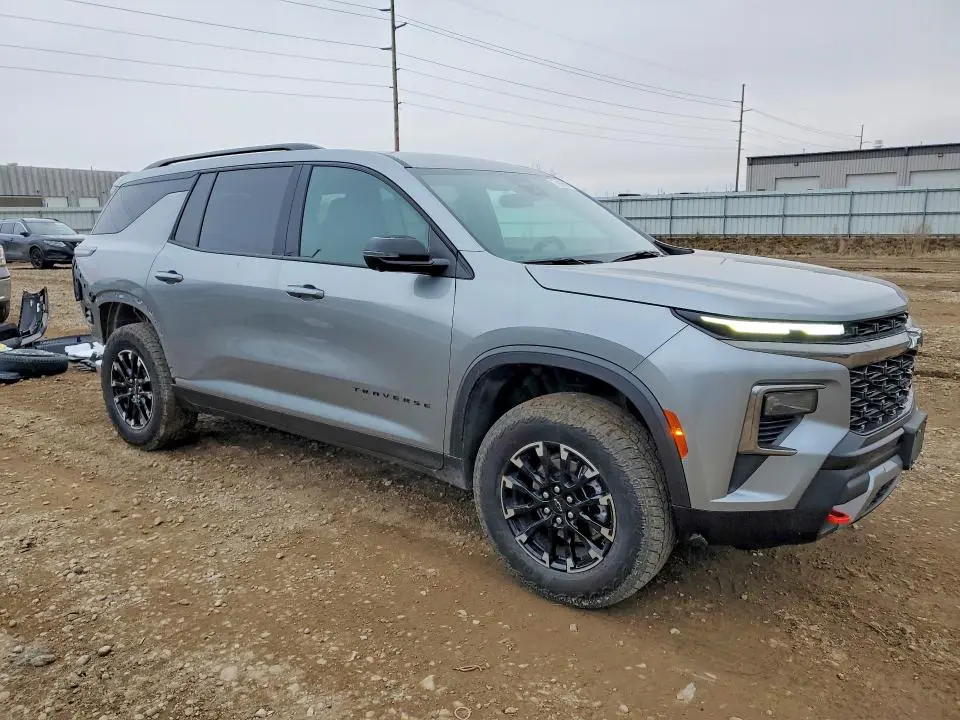 2025 CHEVROLET TRAVERSE Z71  