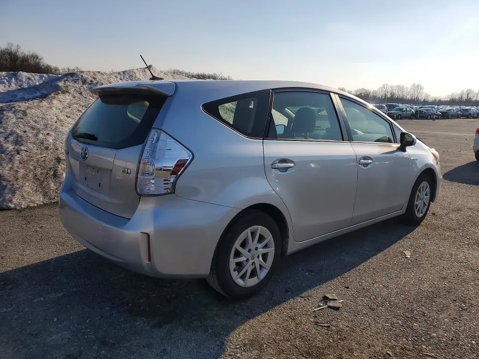 2012 TOYOTA PRIUS V THREE  
