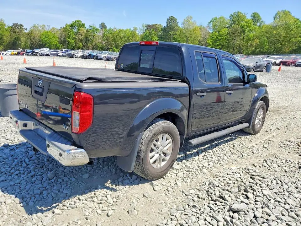 2016 NISSAN FRONTIER SV  