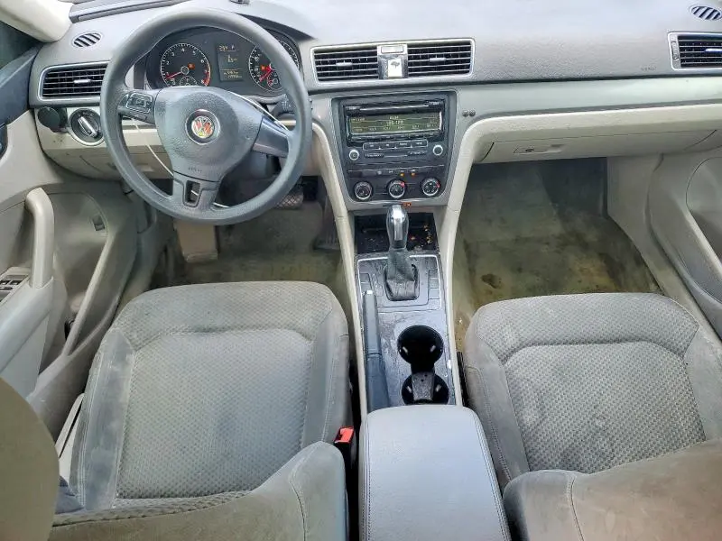 2014 VOLKSWAGEN PASSAT S  