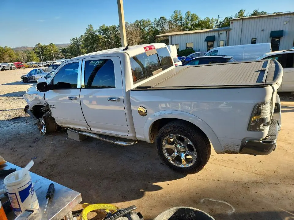 2014 RAM 1500 LARAMIE  