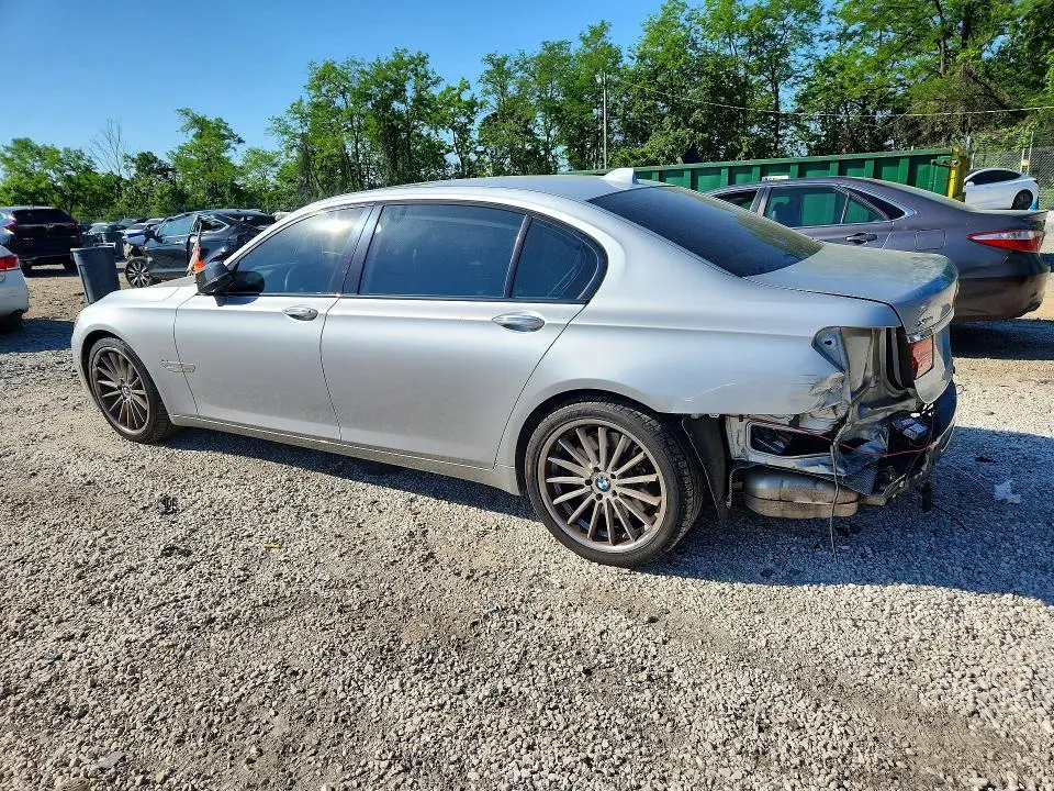 2014 BMW 750 LXI  