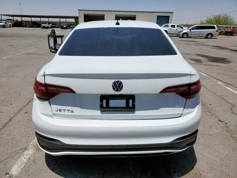 2024 VOLKSWAGEN JETTA SPORT  