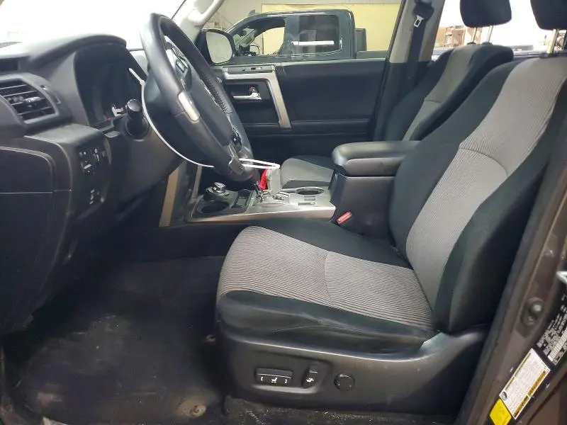 2022 TOYOTA 4RUNNER SR5  