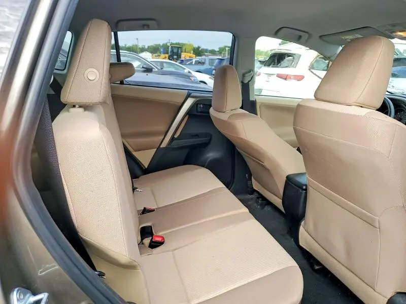 2013 TOYOTA RAV4 LE  