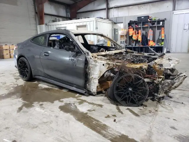 2022 BMW M4 COMPETITION
