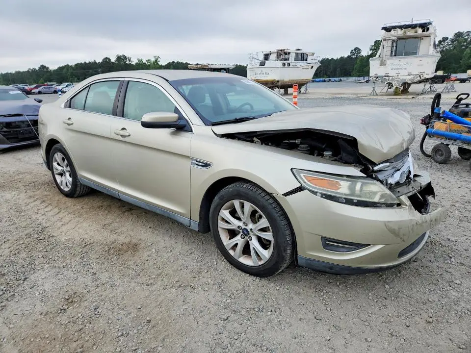 2011 FORD TAURUS SEL  
