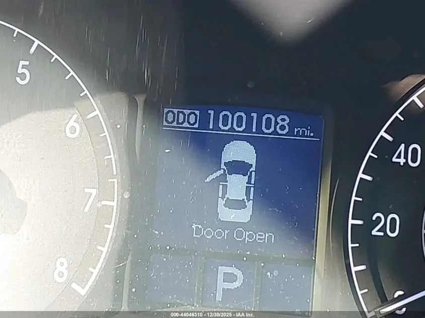 2014 HYUNDAI GENESIS 3.8