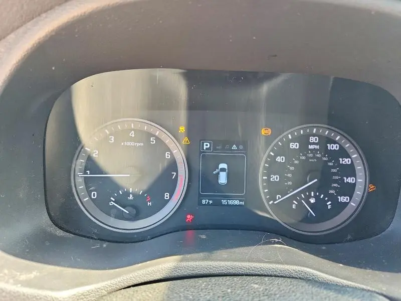 2016 HYUNDAI TUCSON SE  