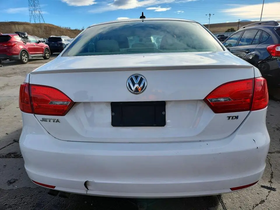 2012 VOLKSWAGEN JETTA TDI  