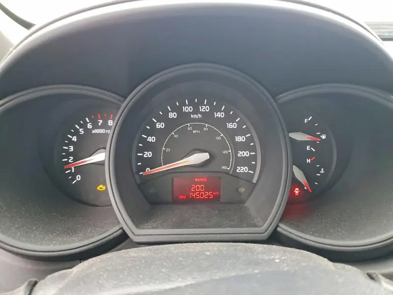 2015 KIA RIO LX  