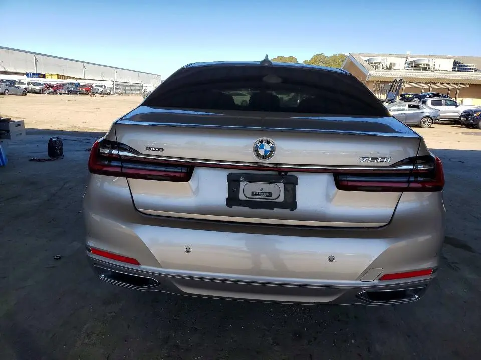 2020 BMW 750 XI  