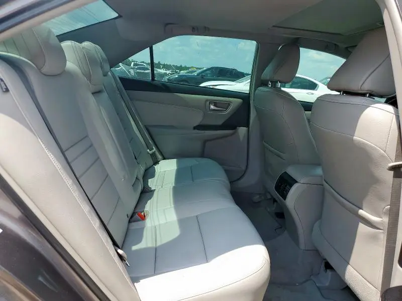 2015 TOYOTA CAMRY XSE  