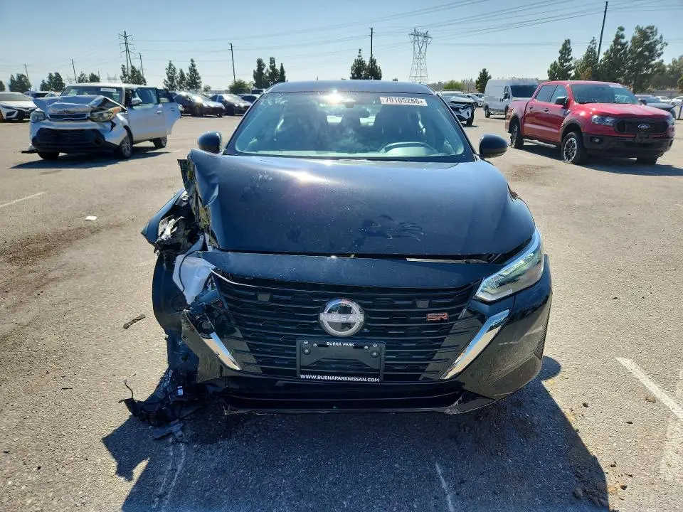 2025 NISSAN SENTRA SR  