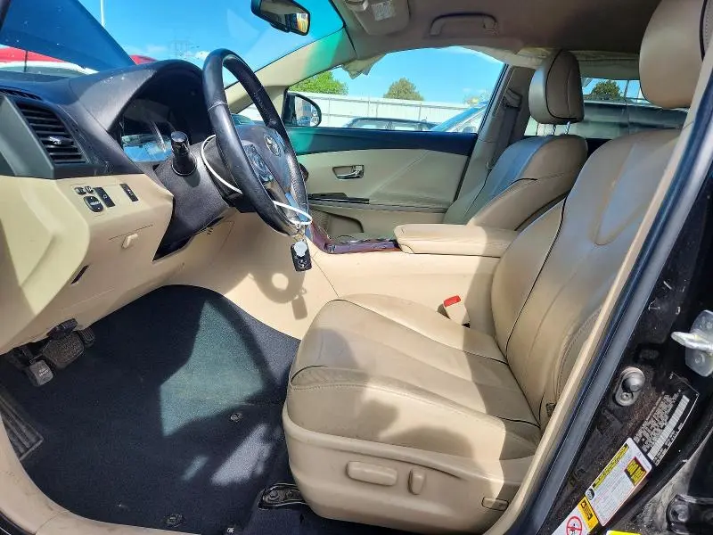 2014 TOYOTA VENZA XLE  