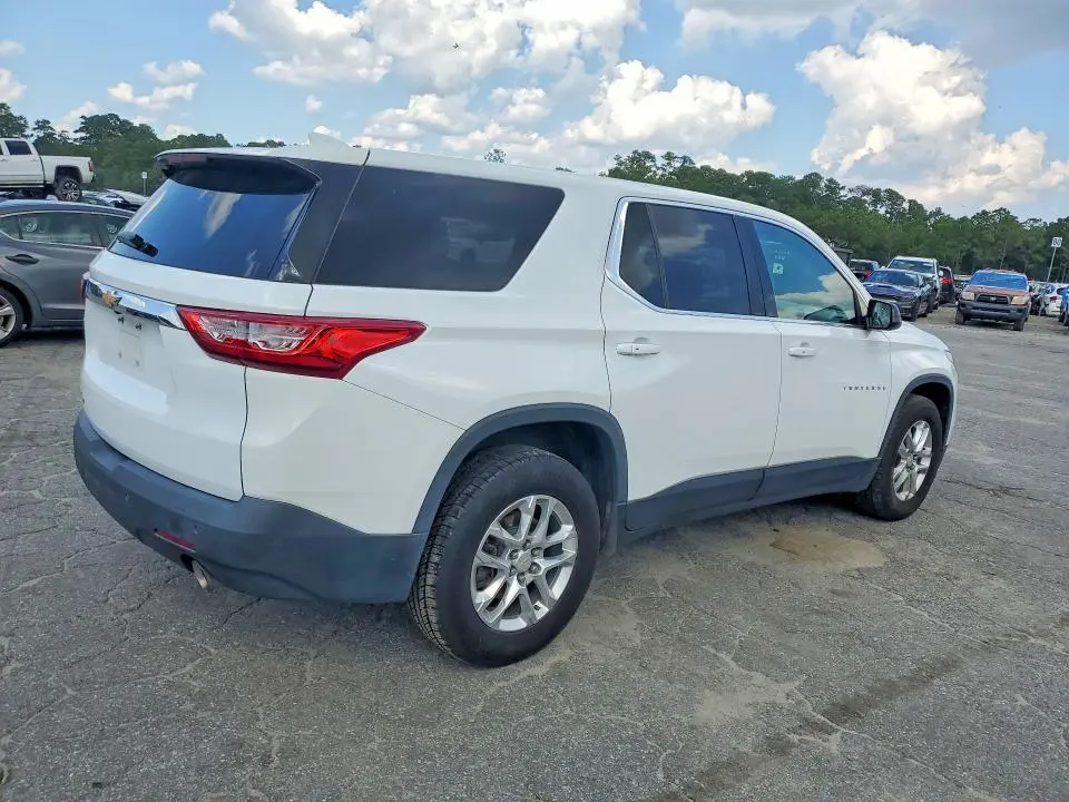 2018 CHEVROLET TRAVERSE LS  