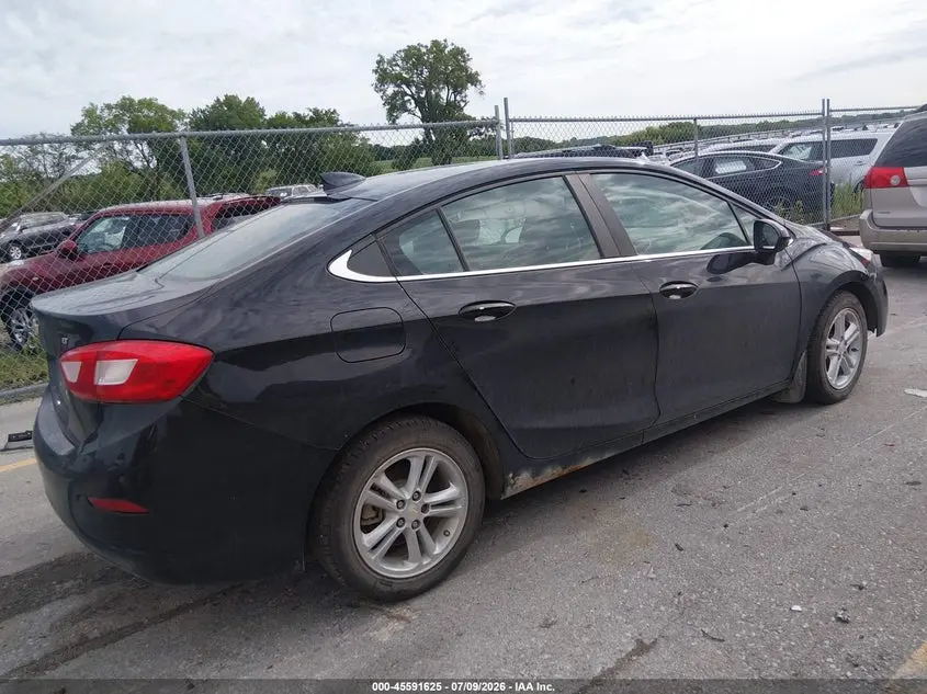 2016 CHEVROLET CRUZE LT AUTO