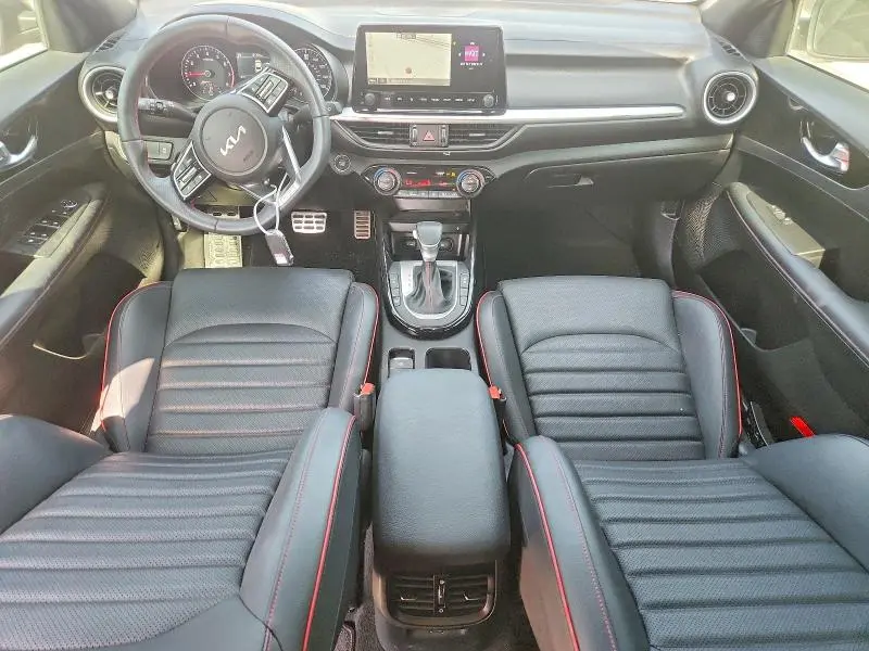 2024 KIA FORTE GT  