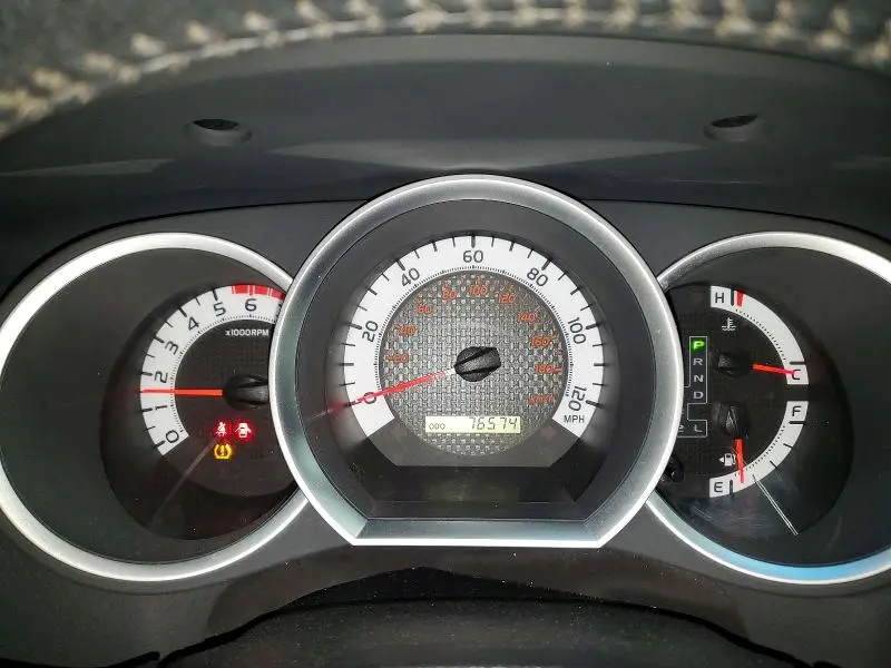 2015 TOYOTA TACOMA V6  