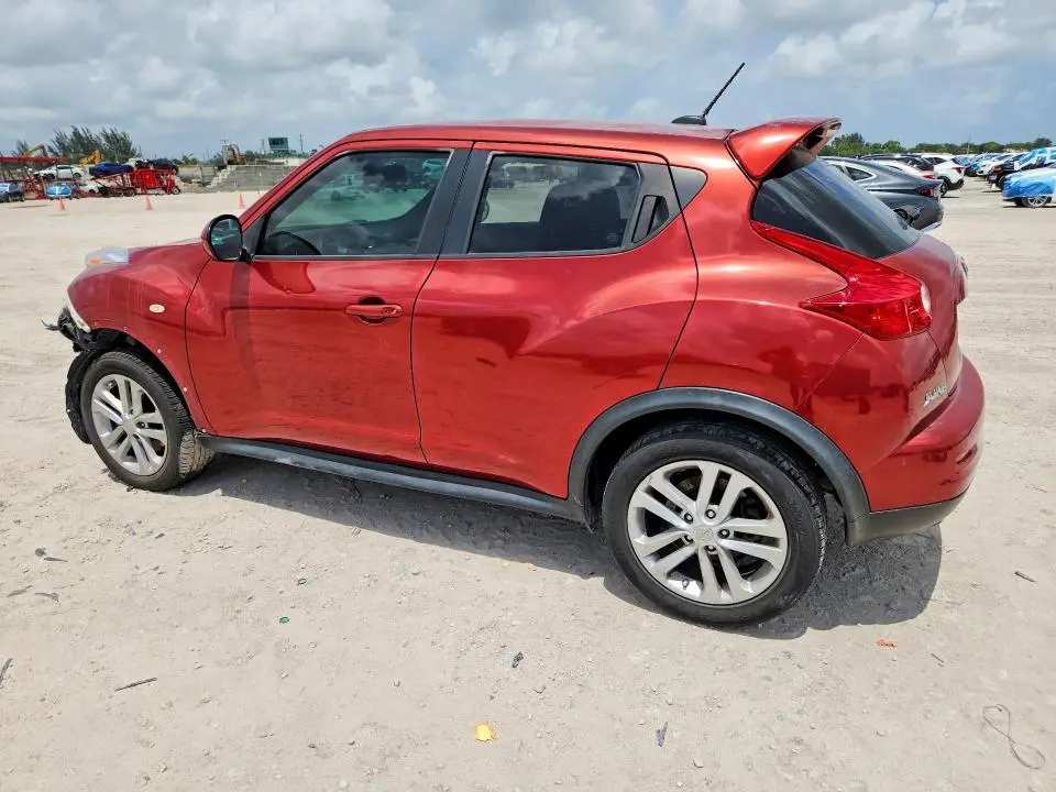 2011 NISSAN JUKE S  