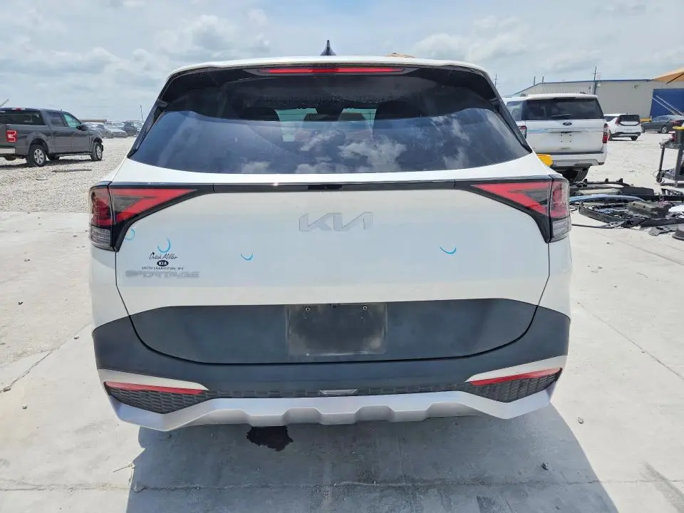 2023 KIA SPORTAGE LX  