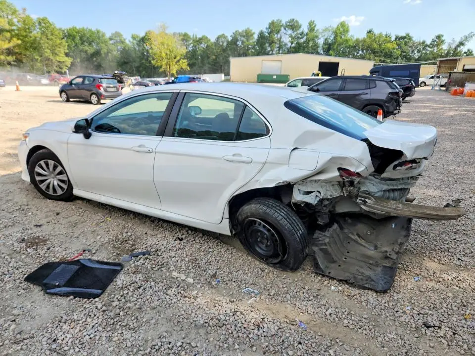 2019 TOYOTA CAMRY L  