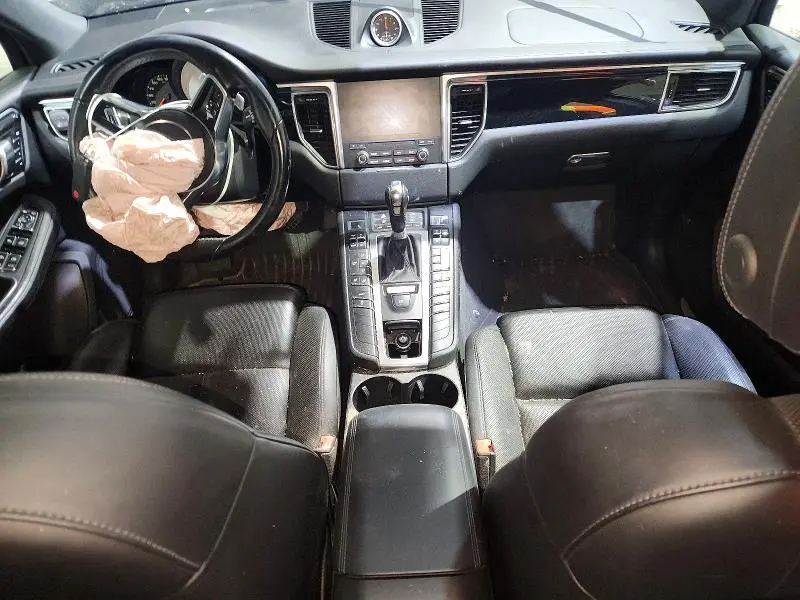 2017 PORSCHE MACAN S  