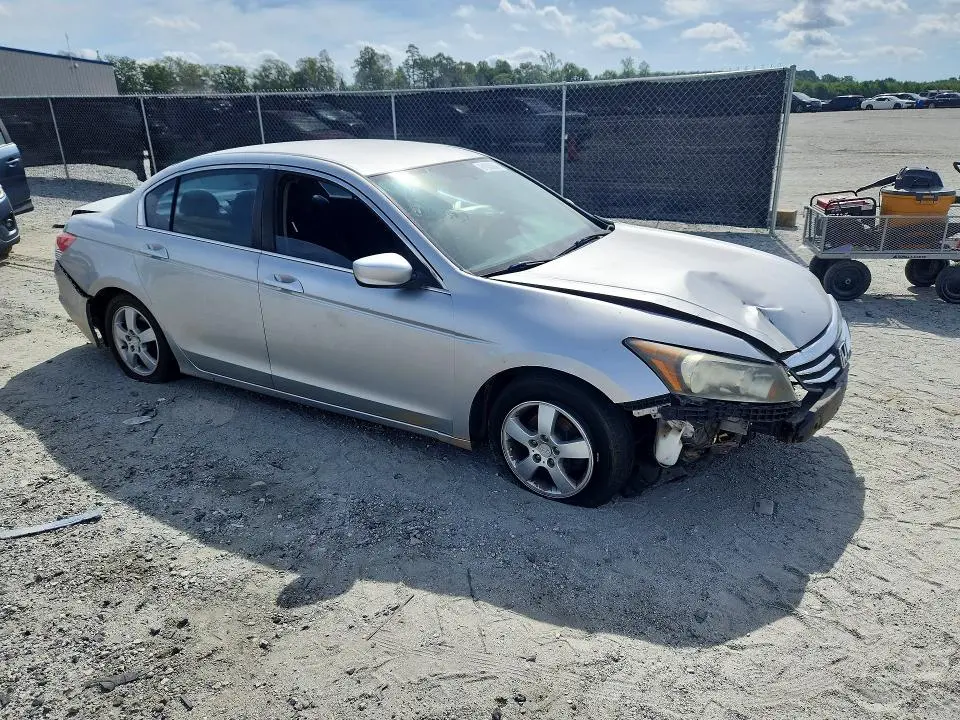 2011 HONDA ACCORD LX  