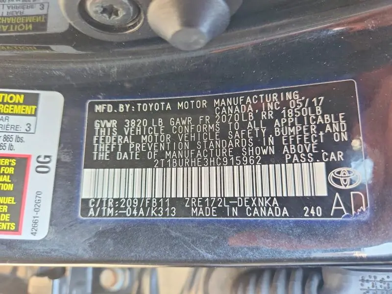 2017 TOYOTA COROLLA LE  