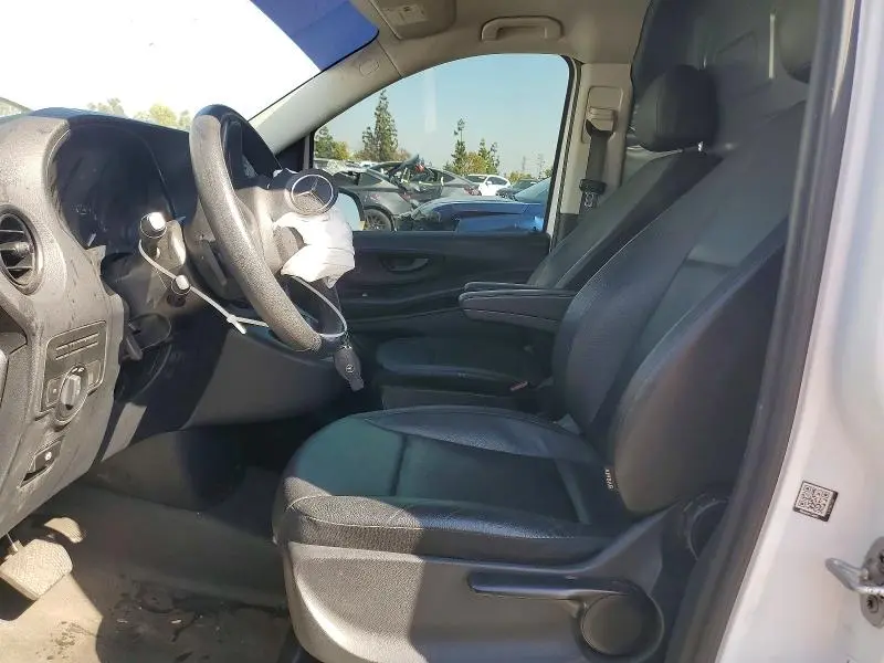 2020 MERCEDES-BENZ METRIS   