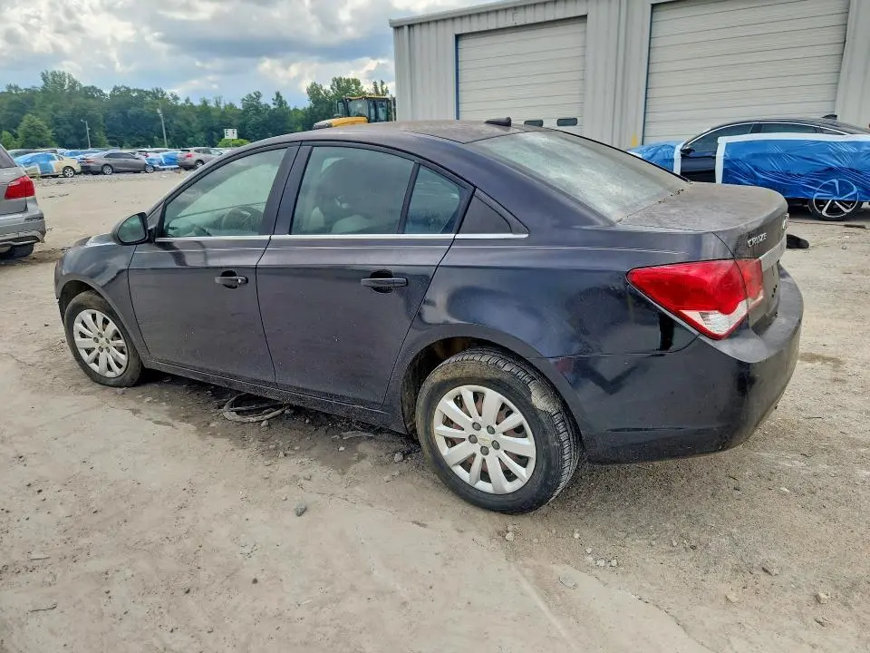 2011 CHEVROLET CRUZE LS  