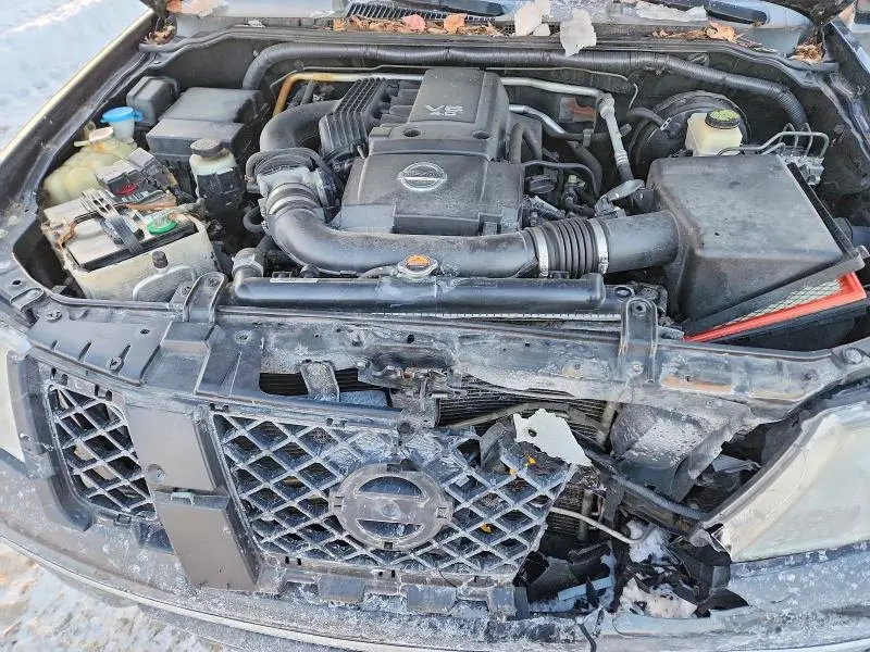 2016 NISSAN FRONTIER SV  