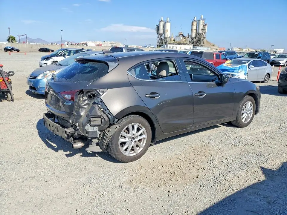 2016 MAZDA 3 TOURING  