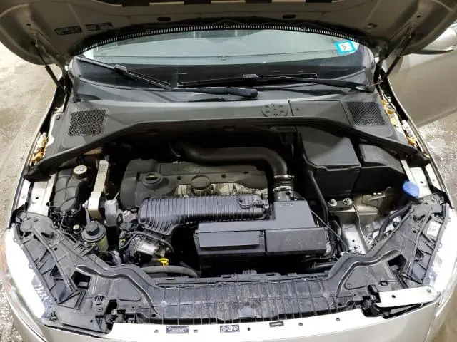 2014 VOLVO S60 T5  