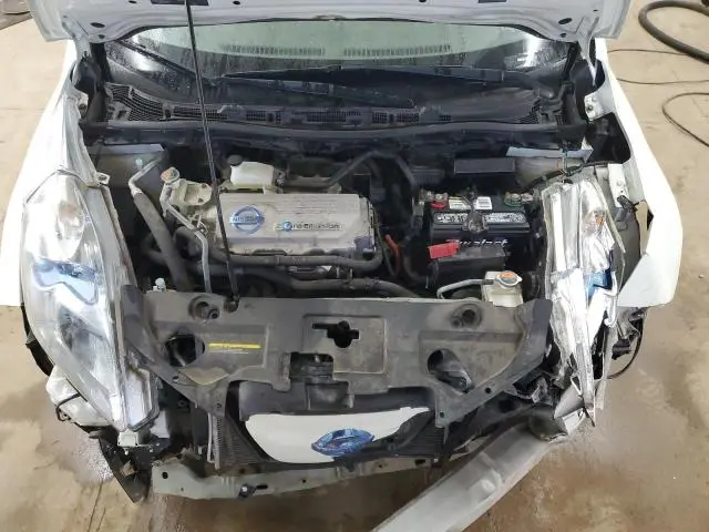 2012 NISSAN LEAF SV  